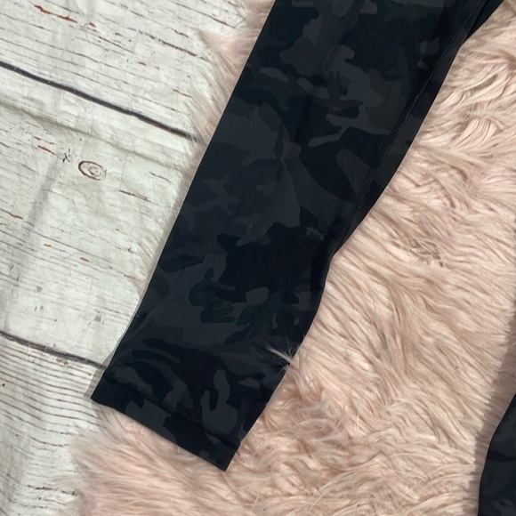 Lululemon Align Crop 21" Incognito Camo Multi Grey Nulu Leggings - Picture 9 of 11